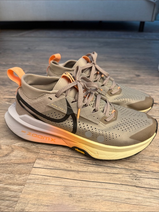 Nike Shoes - Zegama 2 Trail-Running Shoes - Women's